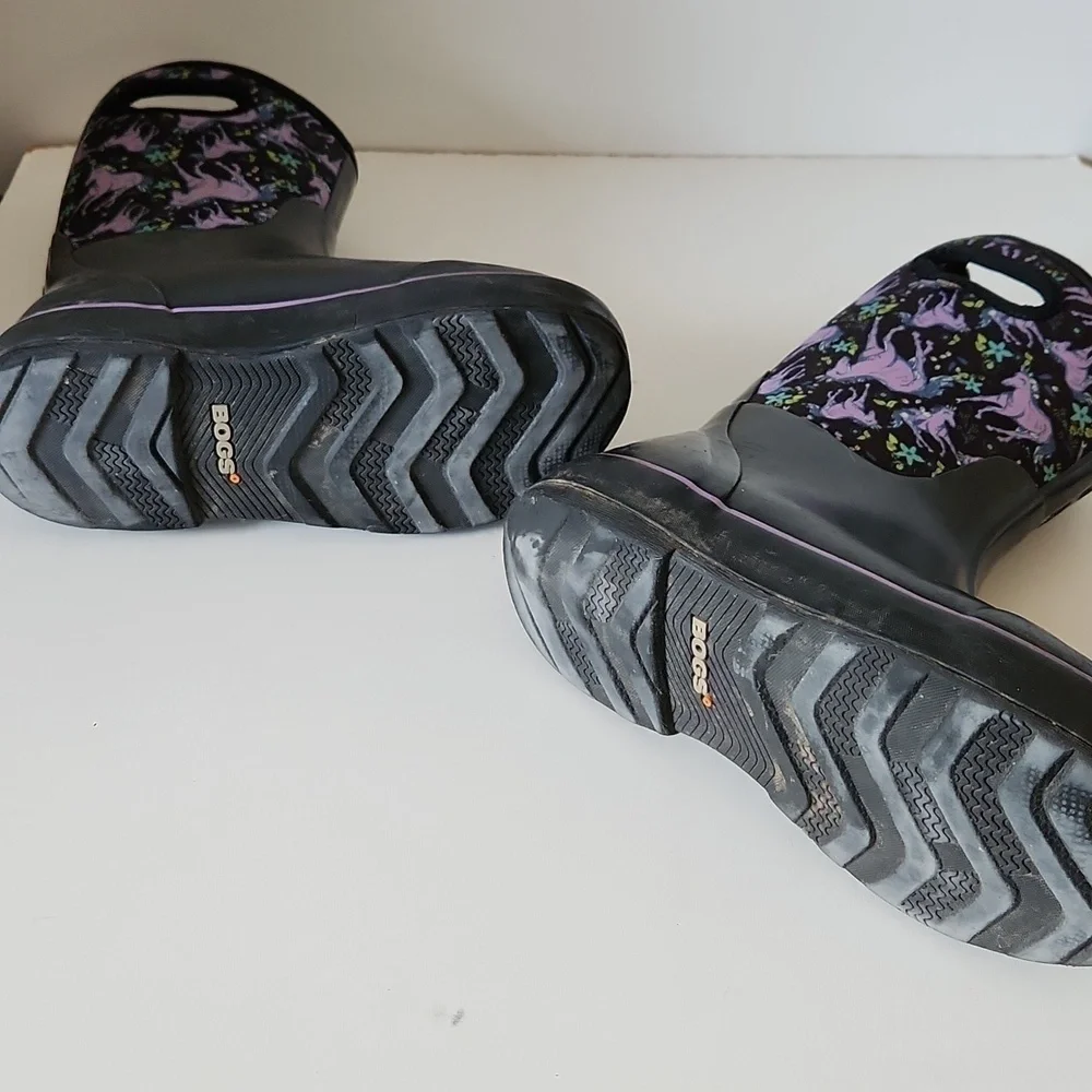 BOGS | Rain Boots Classic II Unicorn Awesome Black Purple Youth Sz 5